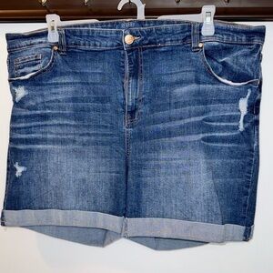 Revery Bailen Cuffed Distressed Denim Shorts Size 24